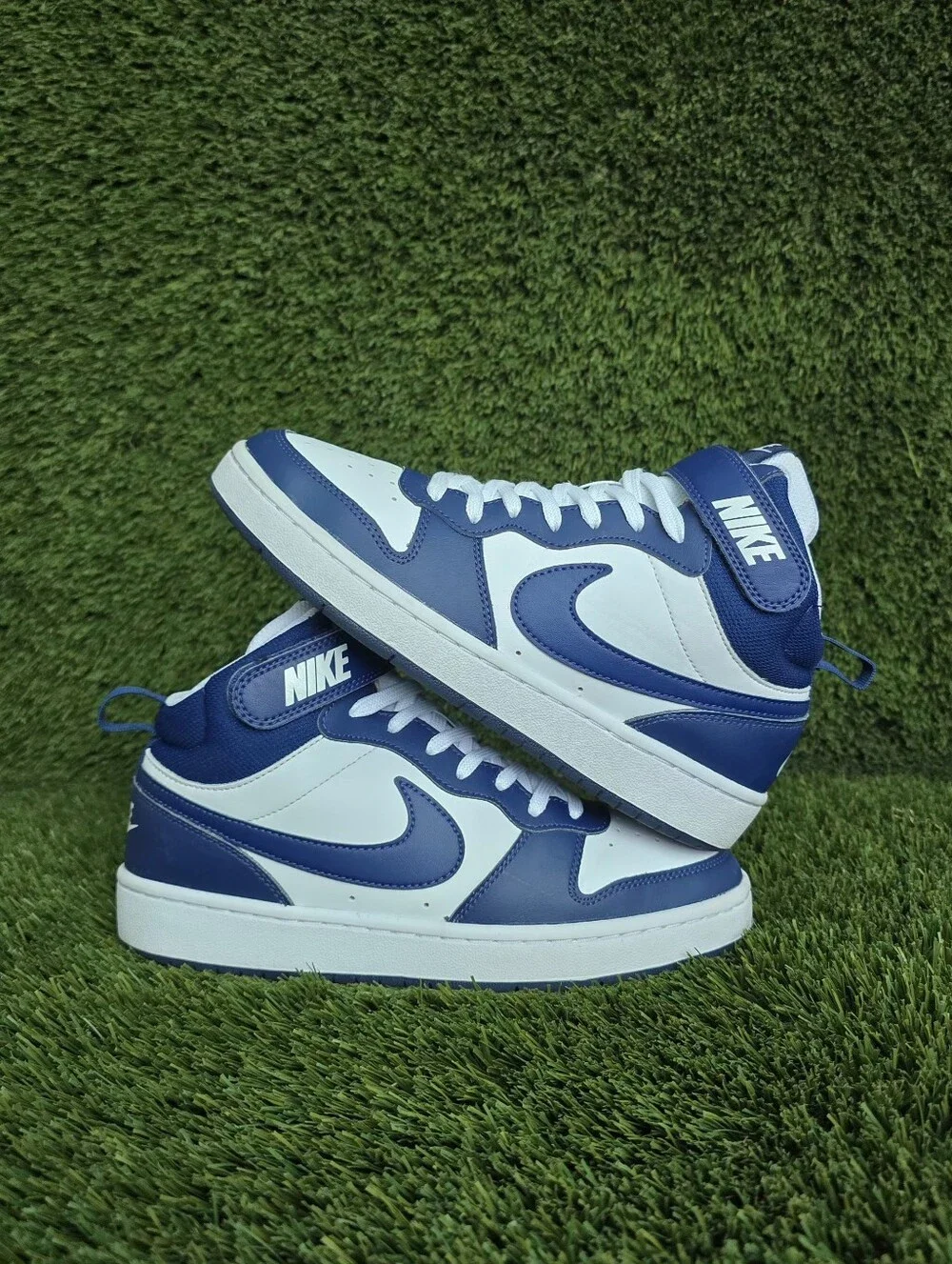 Nike Court Borough Mid ll Sneakers